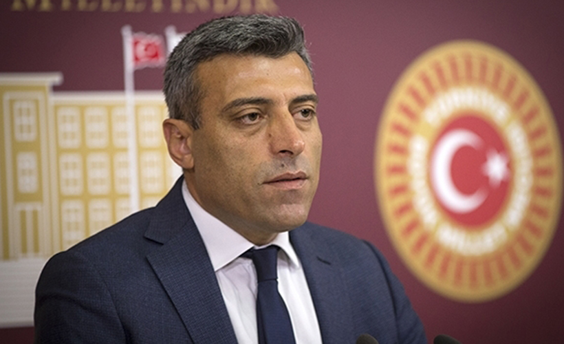 Öztürk Yılmaz Yenilik Partisi'nin Genel Başkanı seçildi.