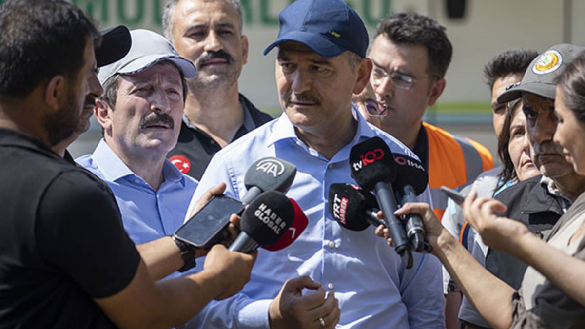 Soylu'dan Marmaris açıklaması: Bu yangın riskli bir yangındı