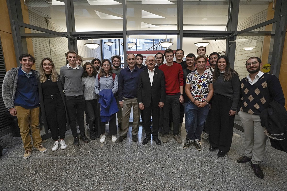 Kılıçdaroğlu  Harvard da