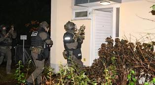 Almanya'da darbeciler terör örgütüne üyelikten yargılanacak 