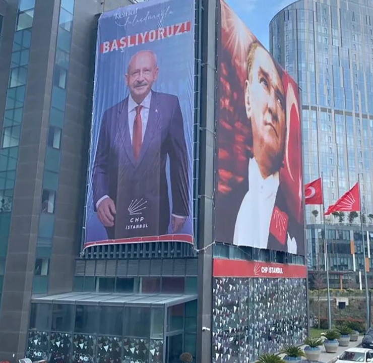 CHP İstanbul İl Binası'na silahlı saldırı!