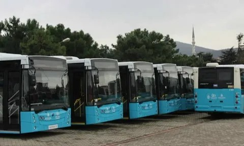 İstanbullular Dikkat .Yarın Halk Otobüsleri Trafiğe Çıkmıyacak 