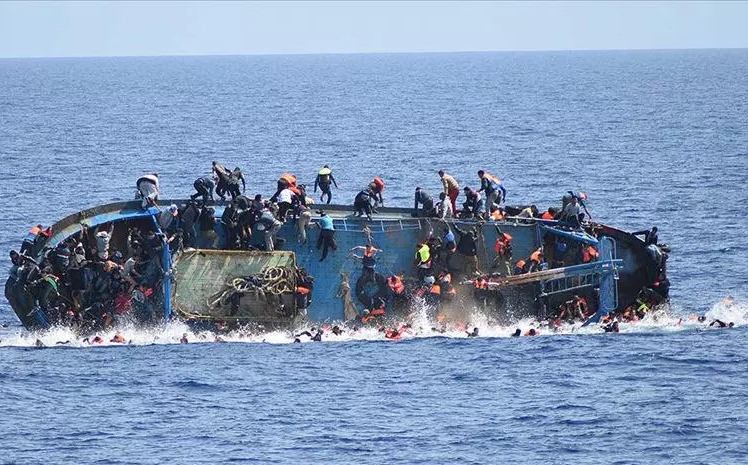 Tunusta Göçmem Botu Battı