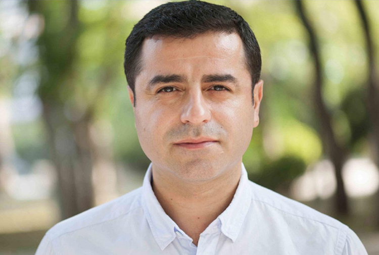 Demirtaş’tan yeni parti iddialarına