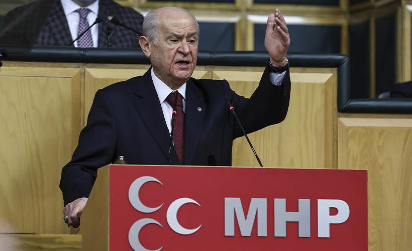 Bahçeli: Gündüz şapkalı, gece külahlı sözde demokrat özde