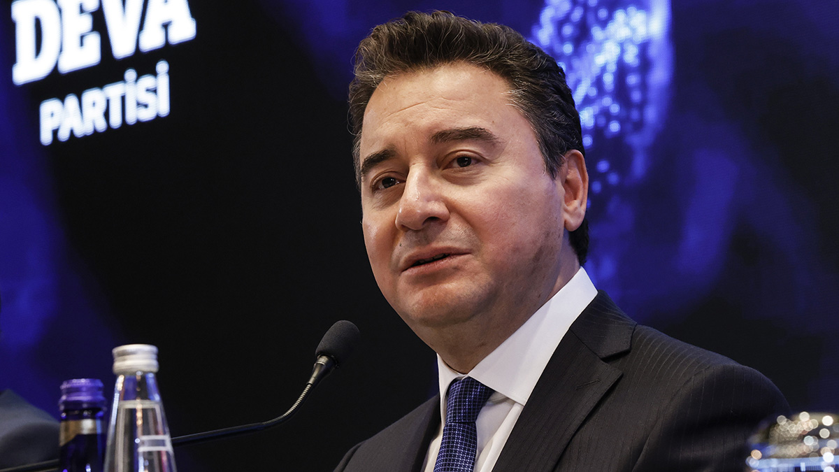 Babacan: Merkez Bankası ve TÜİK Başkanını