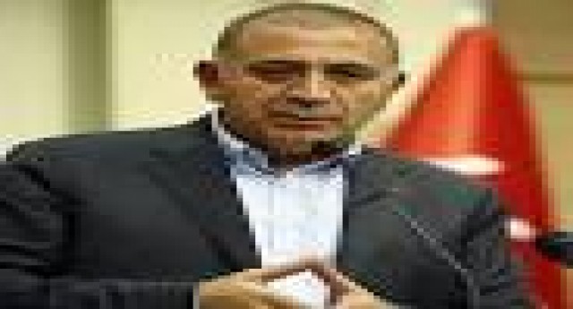 Gürsel Tekin Göreve Devam